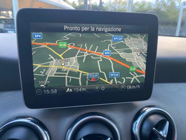 MERCEDES-BENZ GLA 200 d Automatic 4Matic Sport