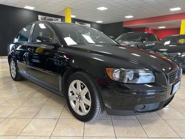 VOLVO S40 2.0 D cat Momentum