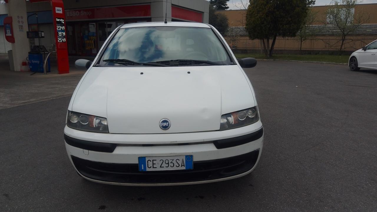 Fiat Punto 1.2i cat 5 porte 100milakm NEOP 2003
