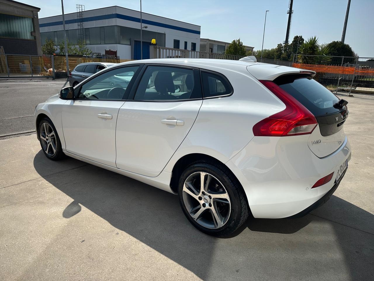 Volvo V40 D2 Kinetic