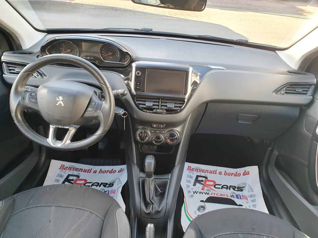 Peugeot 208 PureTech 82 5 porte Allure