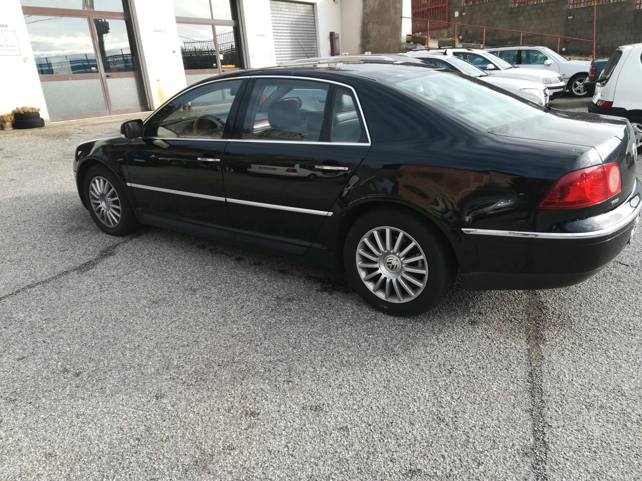 Volkswagen Phaeton 3.0 V6 TDI DPF 4mot. tip. 5 posti