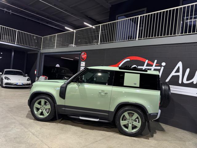 LAND ROVER Defender 75 TH LIMITED EDITION LISTINO 122000?