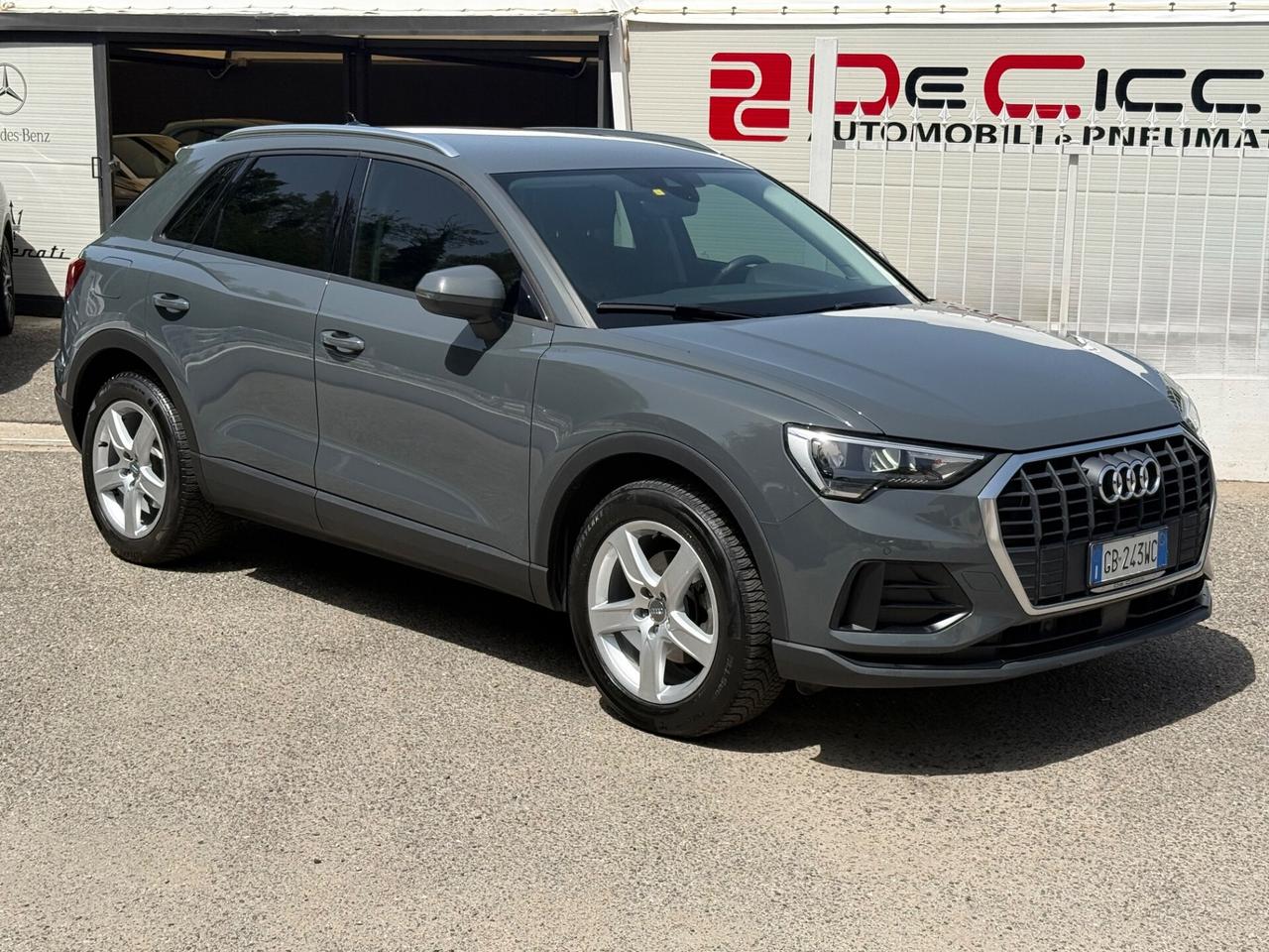 Audi Q3 35 TDI S tronic Business Advanced