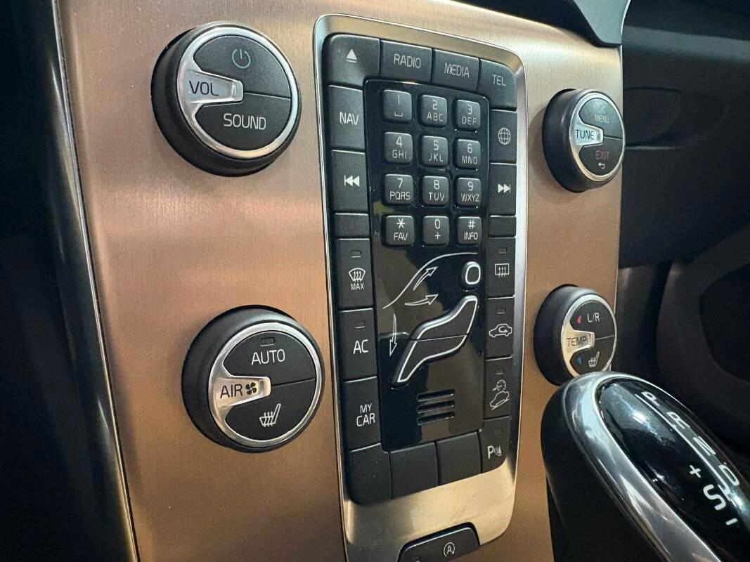 Volvo V40 Cross Country 2.0 t4 Summum awd geartronic