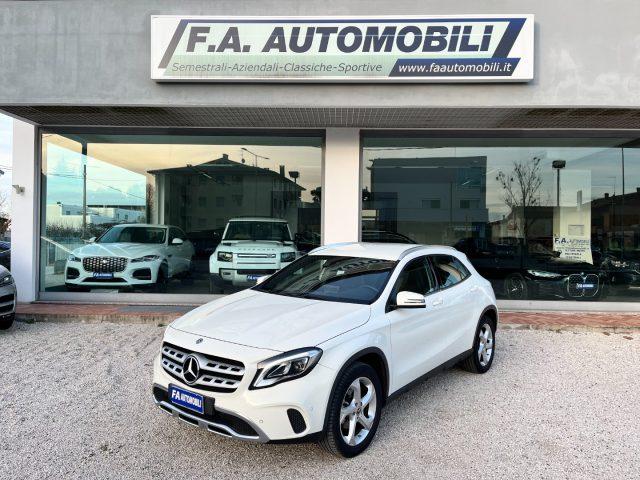 MERCEDES-BENZ GLA 180 d Automatic Sport