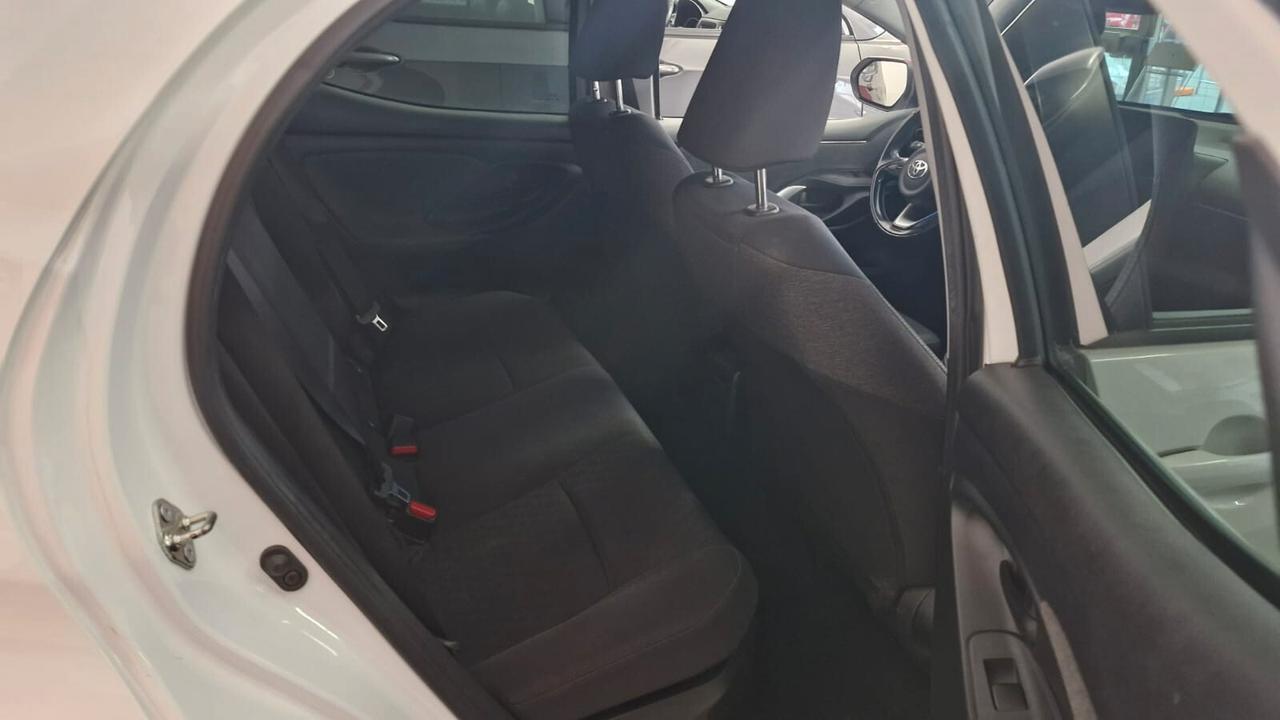 Toyota Yaris 1.5 Hybrid 5 porte Trend