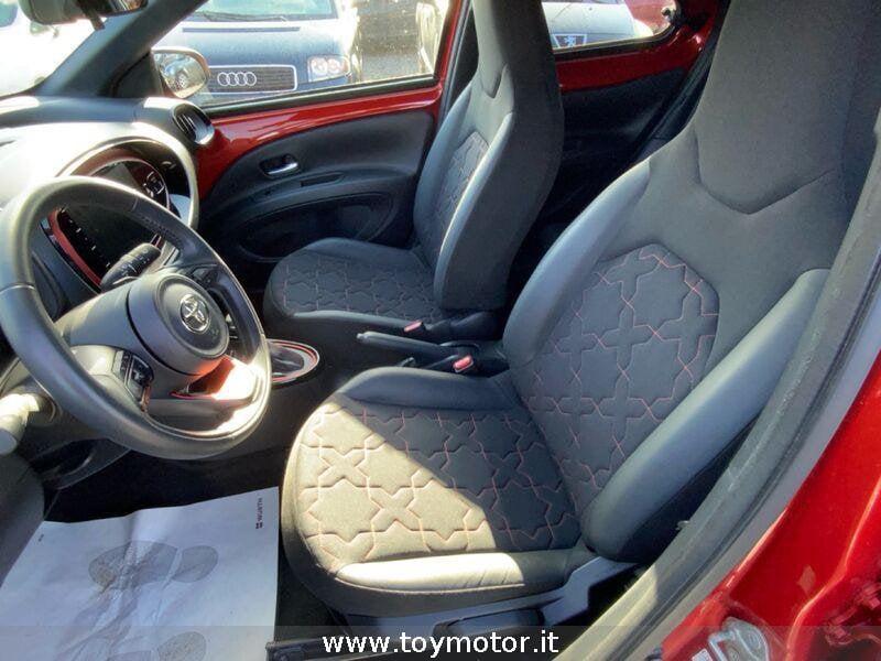 Toyota Aygo X 1.0 VVT-i 72 CV 5 porte Lounge Air S-CVT