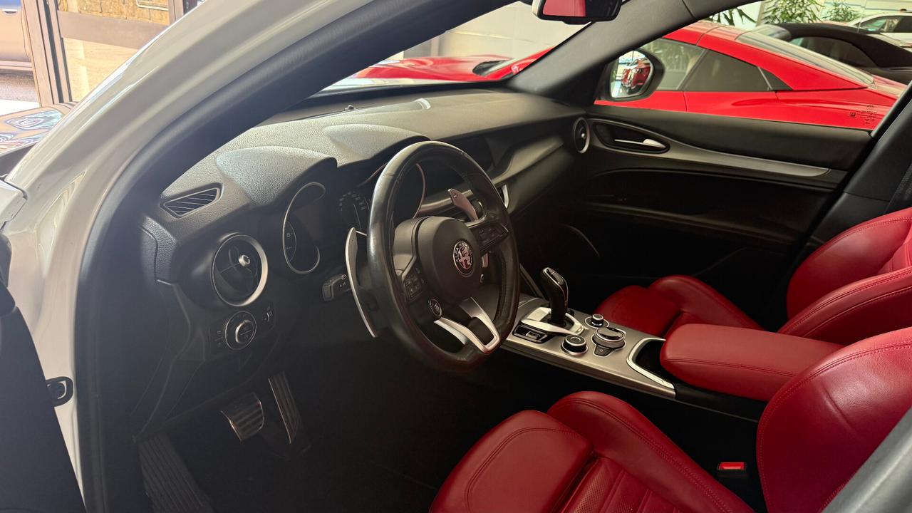 ALFA ROMEO STELVIO Q4 VELOCE TETTO APRIBILE
