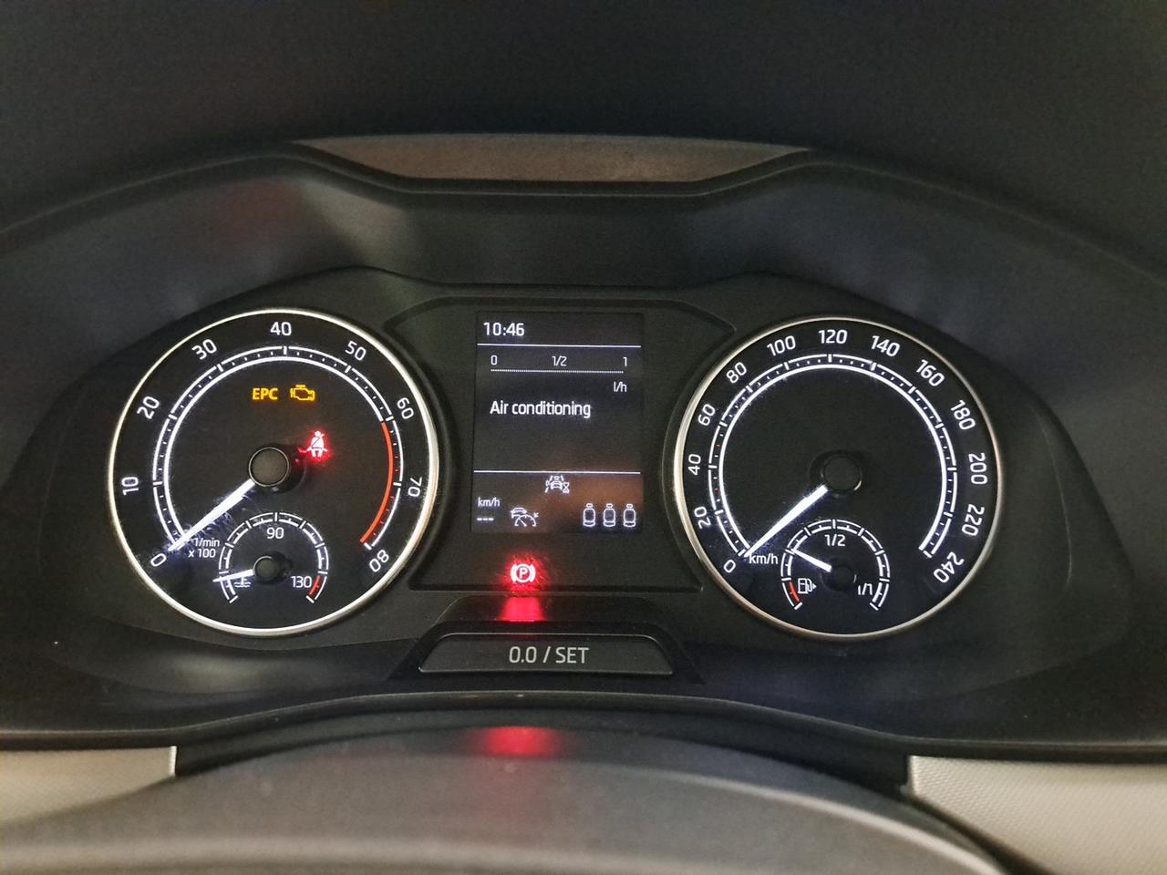 Skoda Kamiq 1.0 tsi ambition 95cv