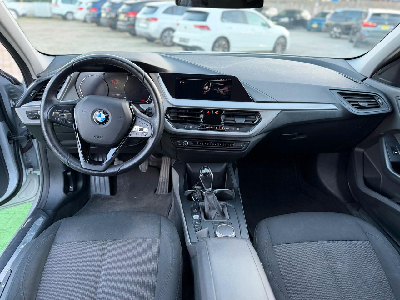 Bmw 116 116d 5p. Advantage