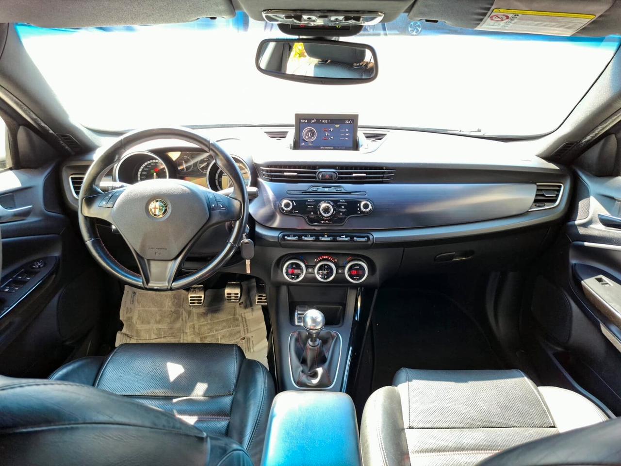 Alfa Romeo Giulietta 2.0 JTDm-2 140cv Distinctive 2013