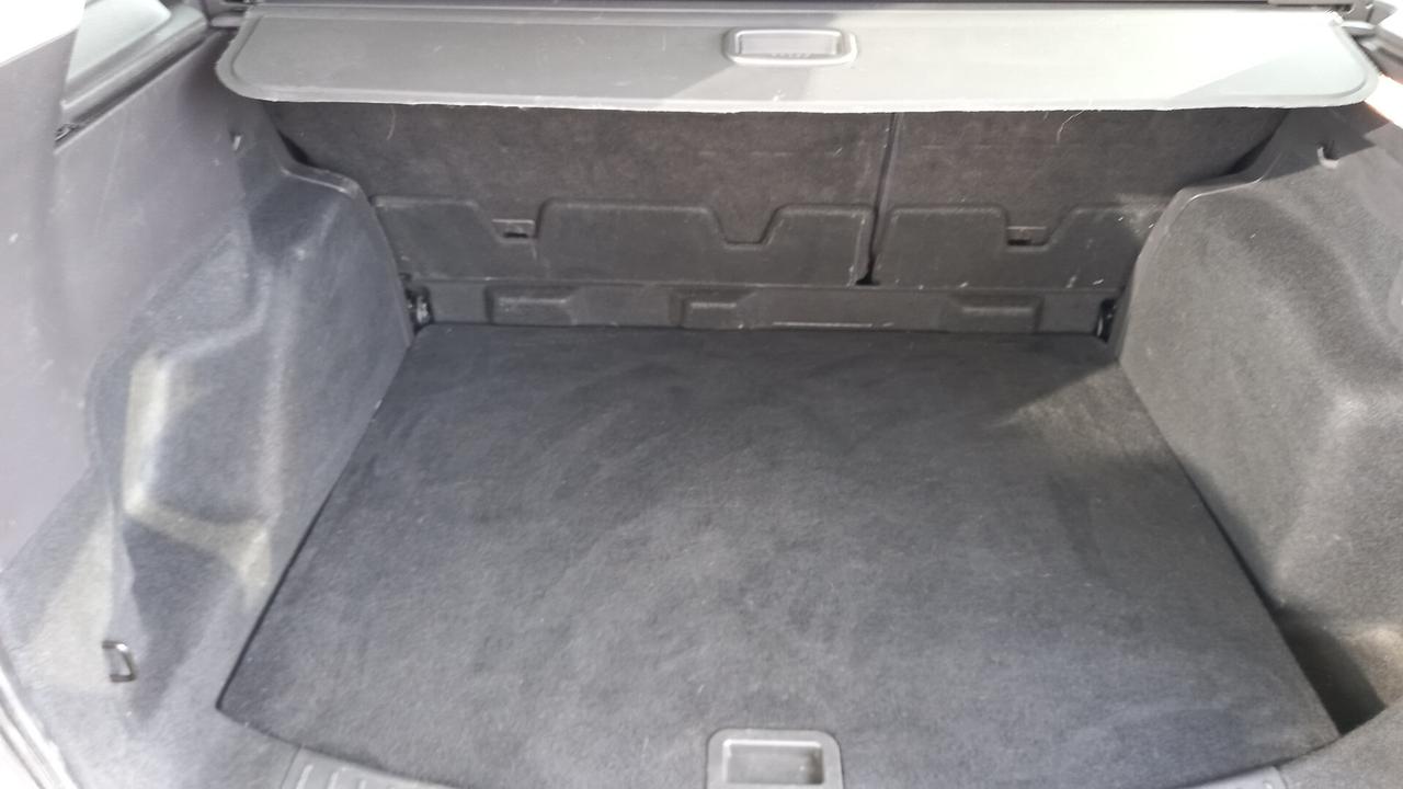 Ford Kuga 2.0 TDCI 120 CV S&S 2WD Powershift Business