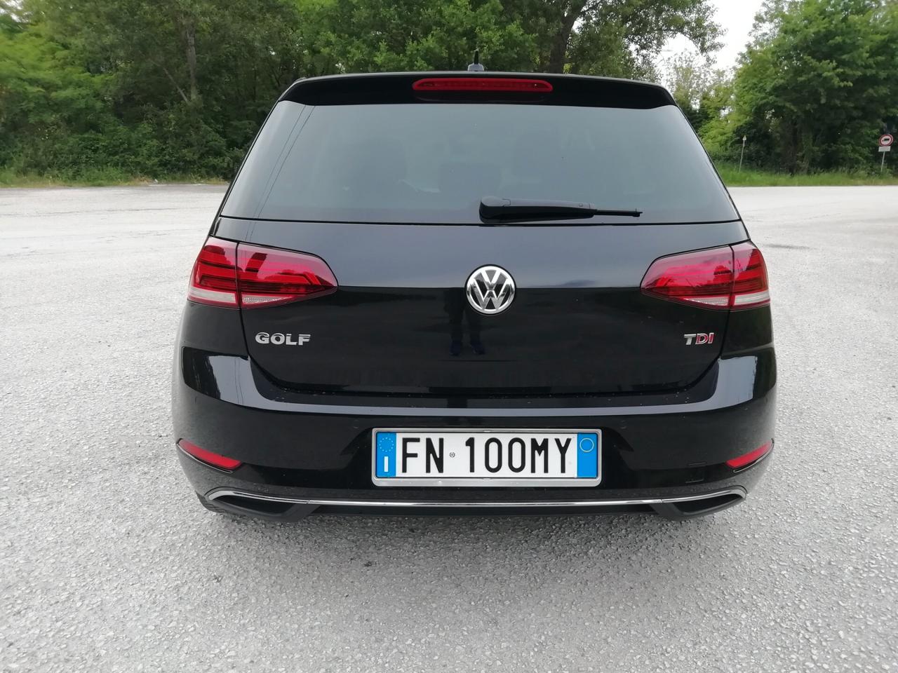 Volkswagen Golf 1.6 TDI 115 CV DSG 5p. Executive BlueMotion Technology "Fari LED"