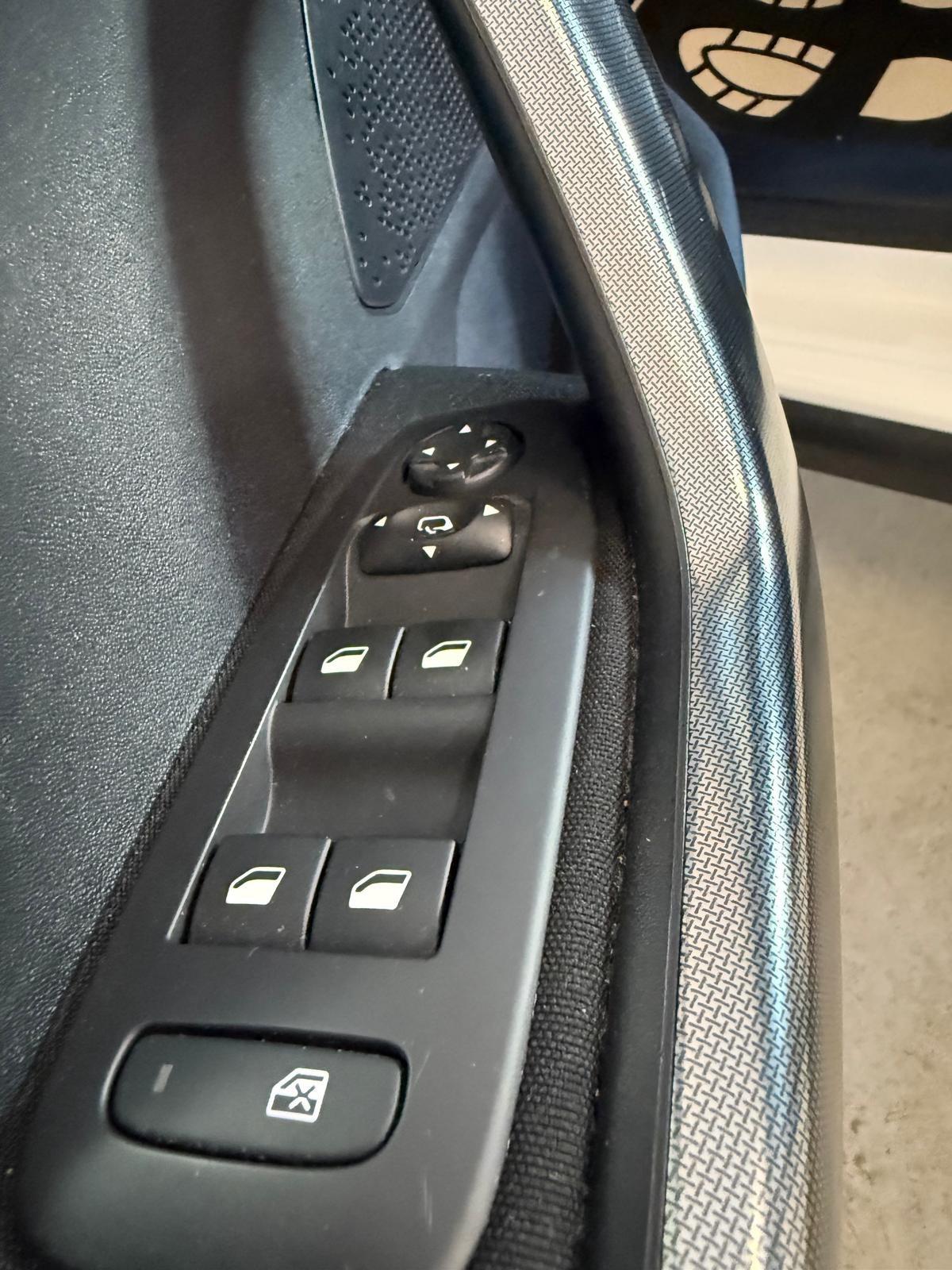 Peugeot 2008 BlueHDi 100 Allure