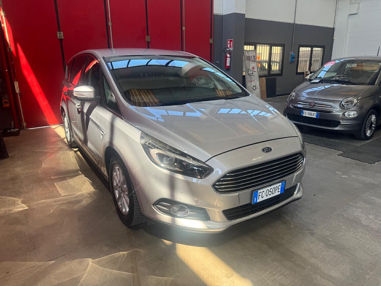 FORD S-MAX 2.0 Tdci 180 cv TITANIUM -2016