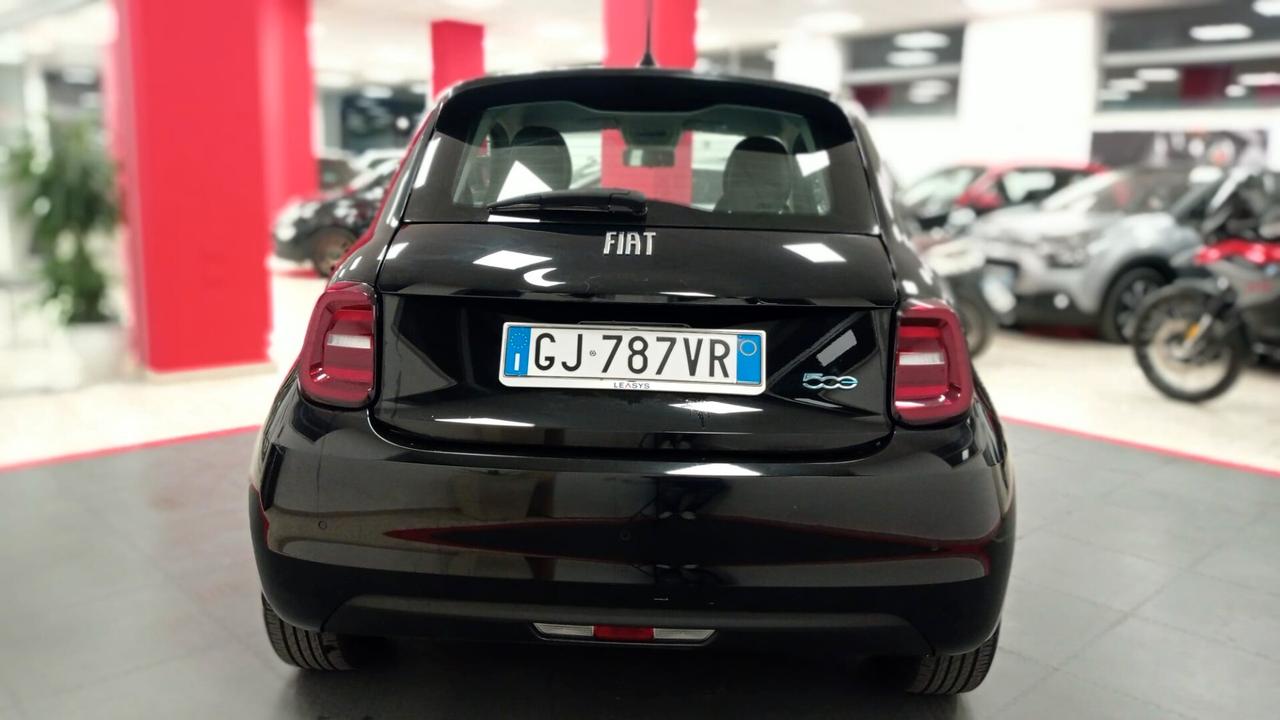 Fiat 500 Action Berlina 23,65 kWh