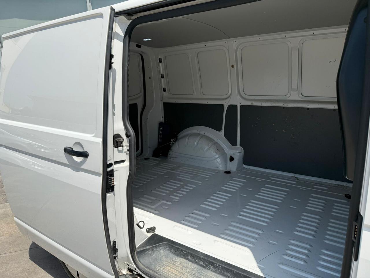 Volkswagen Transporter 2.0 Tdi 150 CV Dsg BMT 3M -Navi-App-