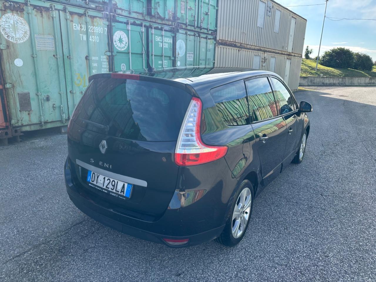 Renault Scenic Scénic 1.5 dCi 110CV Dynamique 7 POSTI