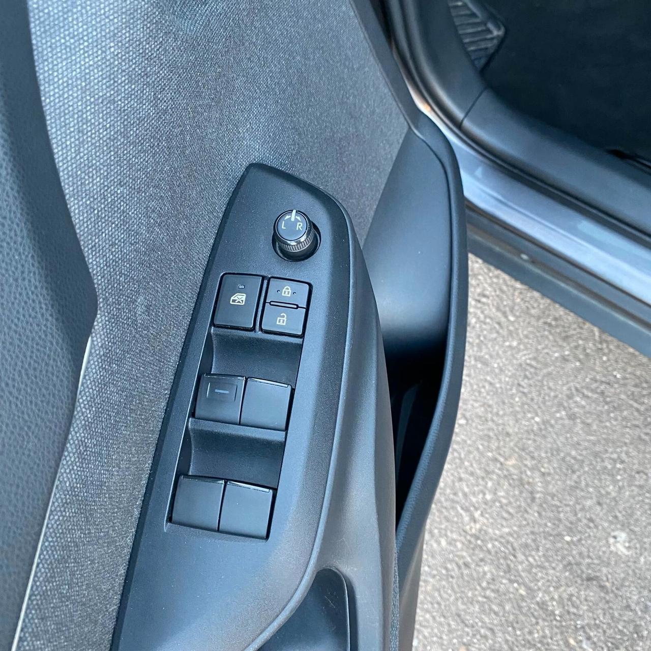 Toyota Yaris Cross 1.5 Hybrid 5p. E-CVT Business