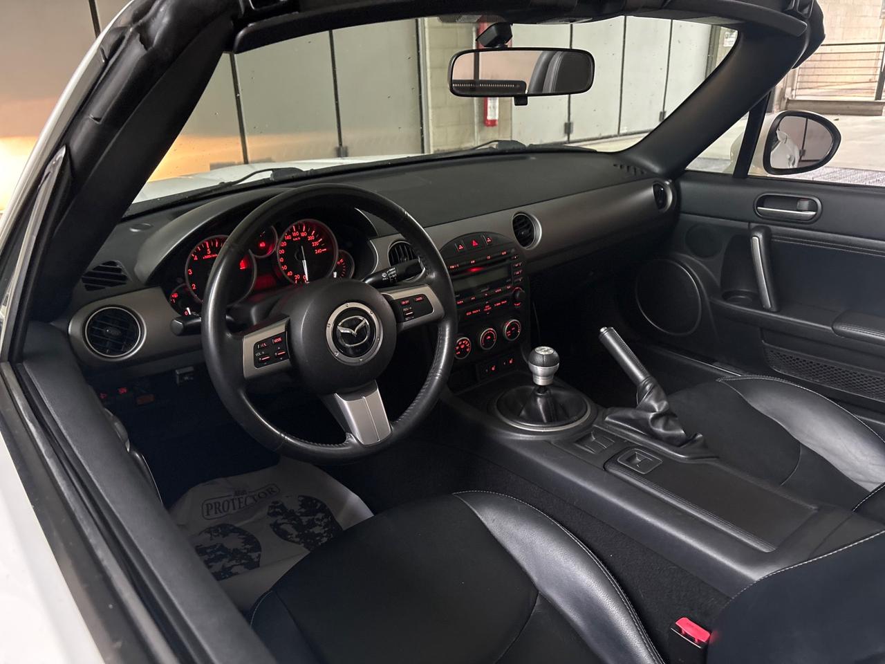 Mazda MX-5 1.8 GPL Roadster Coupé con capote rigida elettrica 126 Cv