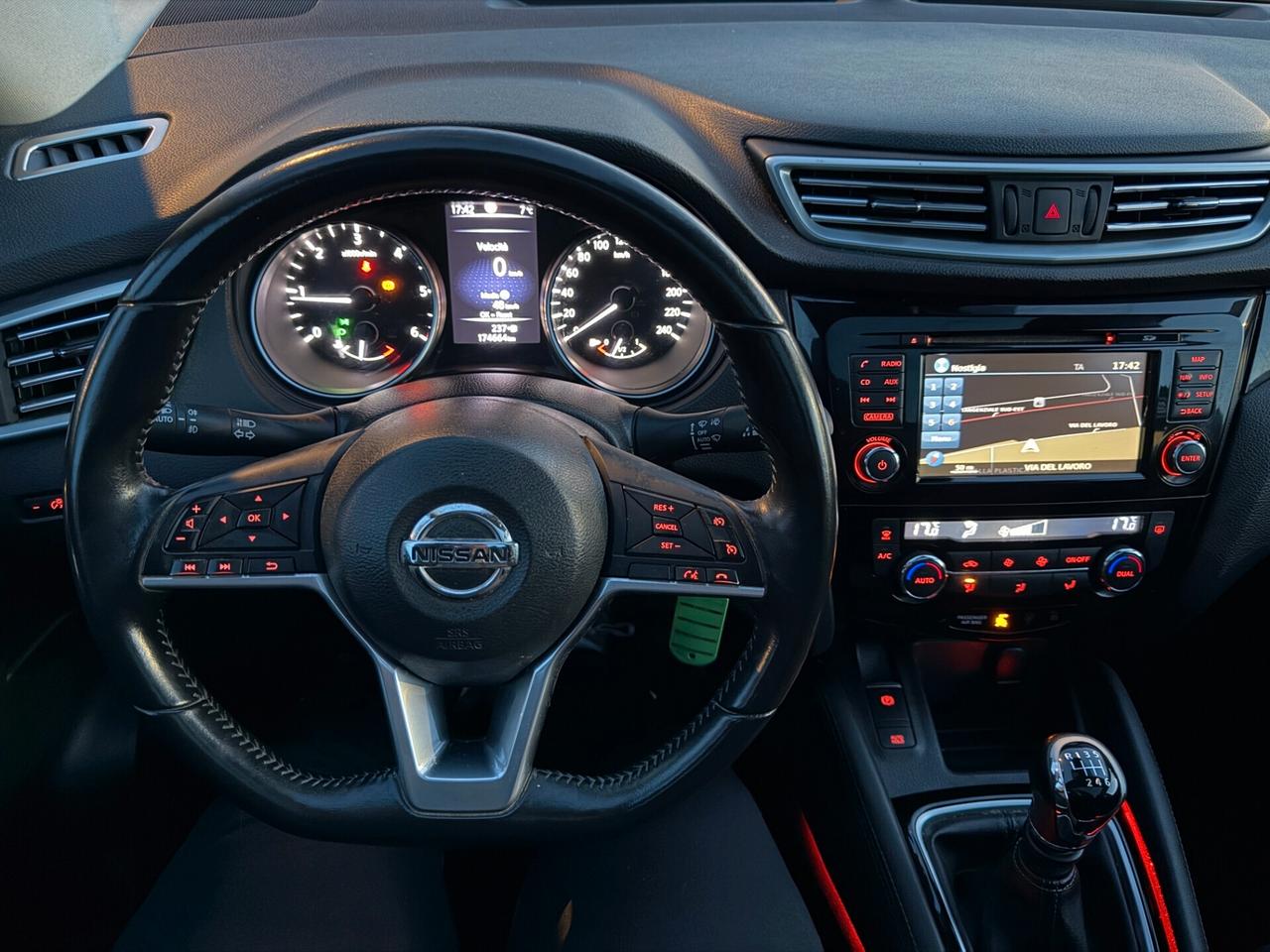 Nissan Qashqai 1.5 dCi N-Connecta