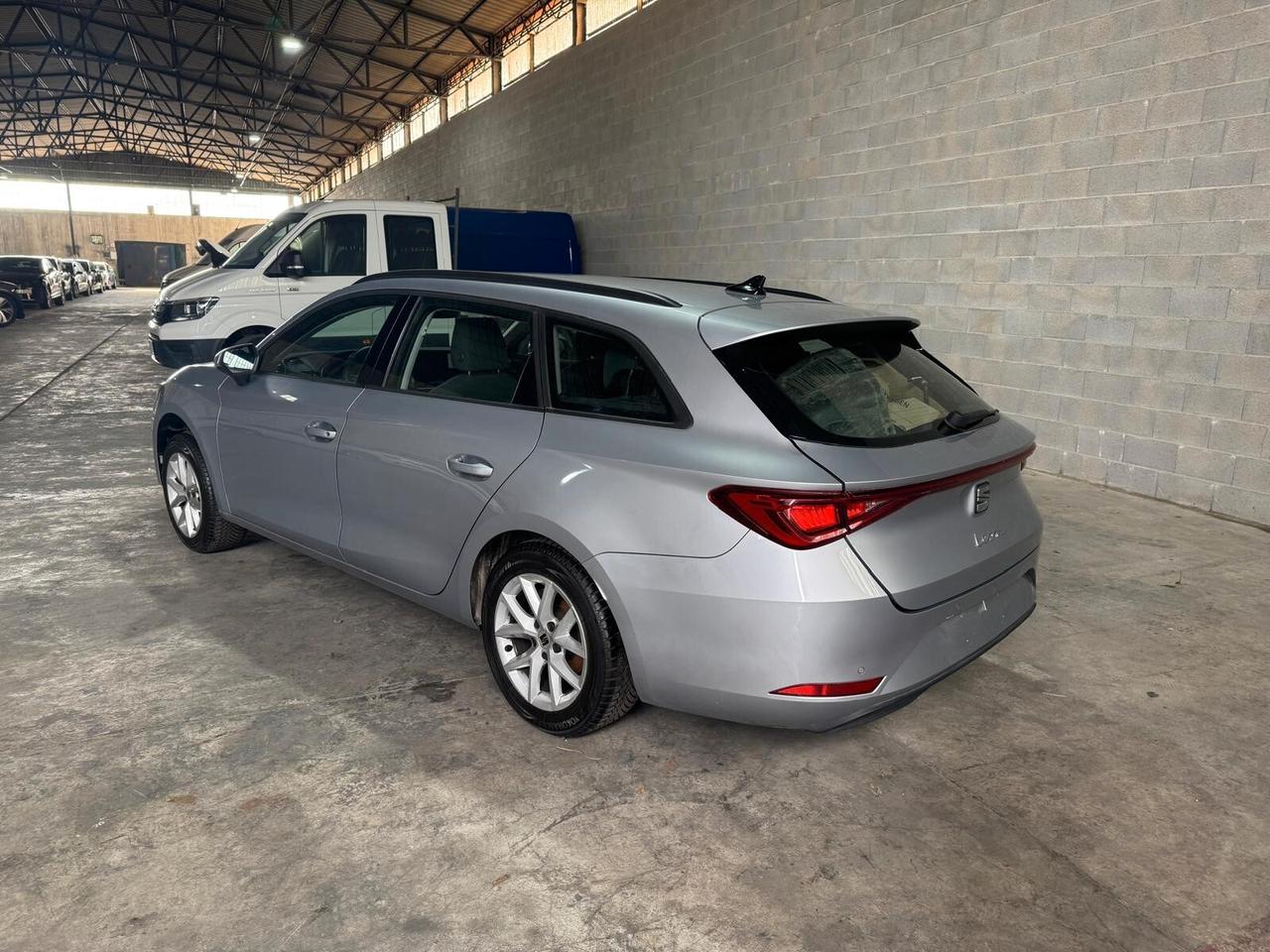 SEAT Leon Sportstourer 2.0 tdi 150cv dsg MOTORE KO