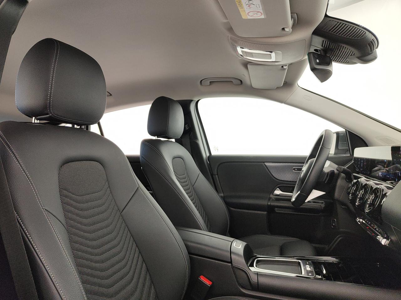 Mercedes-Benz GLA 180 d Advanced auto