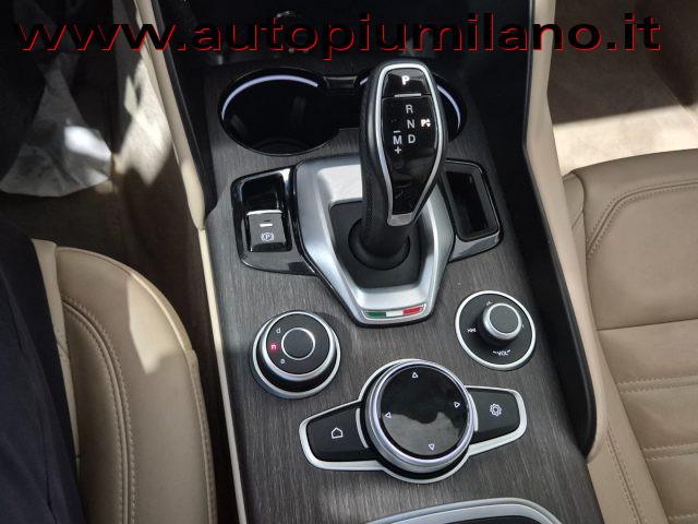 ALFA ROMEO Giulia 2.2 Turbodiesel 190 CV AT8 Business