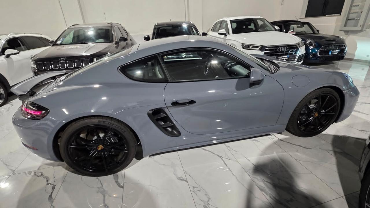 Porsche Cayman