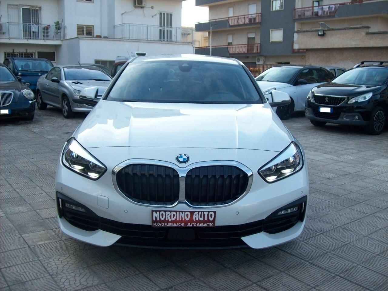 Bmw 116d 5p Steptronic Business Advantage