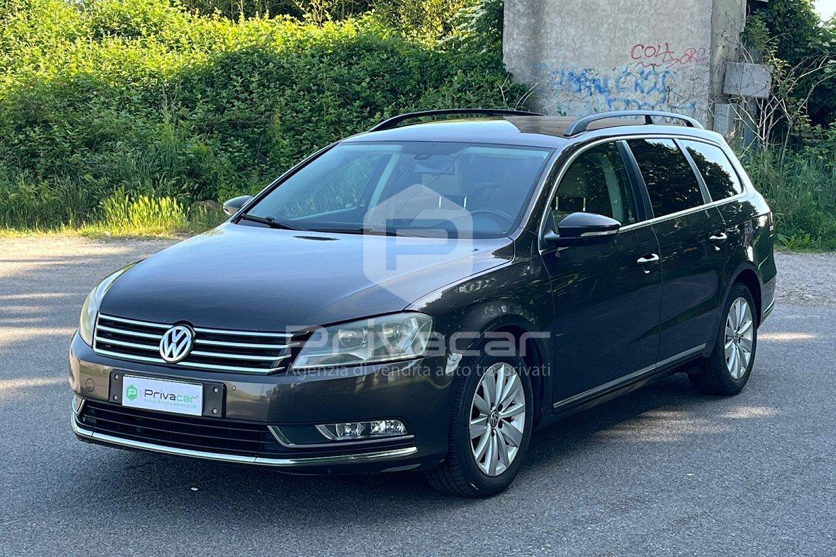 VOLKSWAGEN Passat 2.0 TDI Comfortline BlueM. Tech.