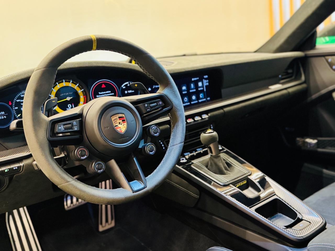 Porsche 992 GT3 RS WEISSACH PARI AL NUOVO PRONTACONSEGNA