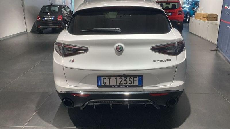 Alfa Romeo Stelvio 2.2 Turbodiesel 210 CV AT8 Q4 Veloce