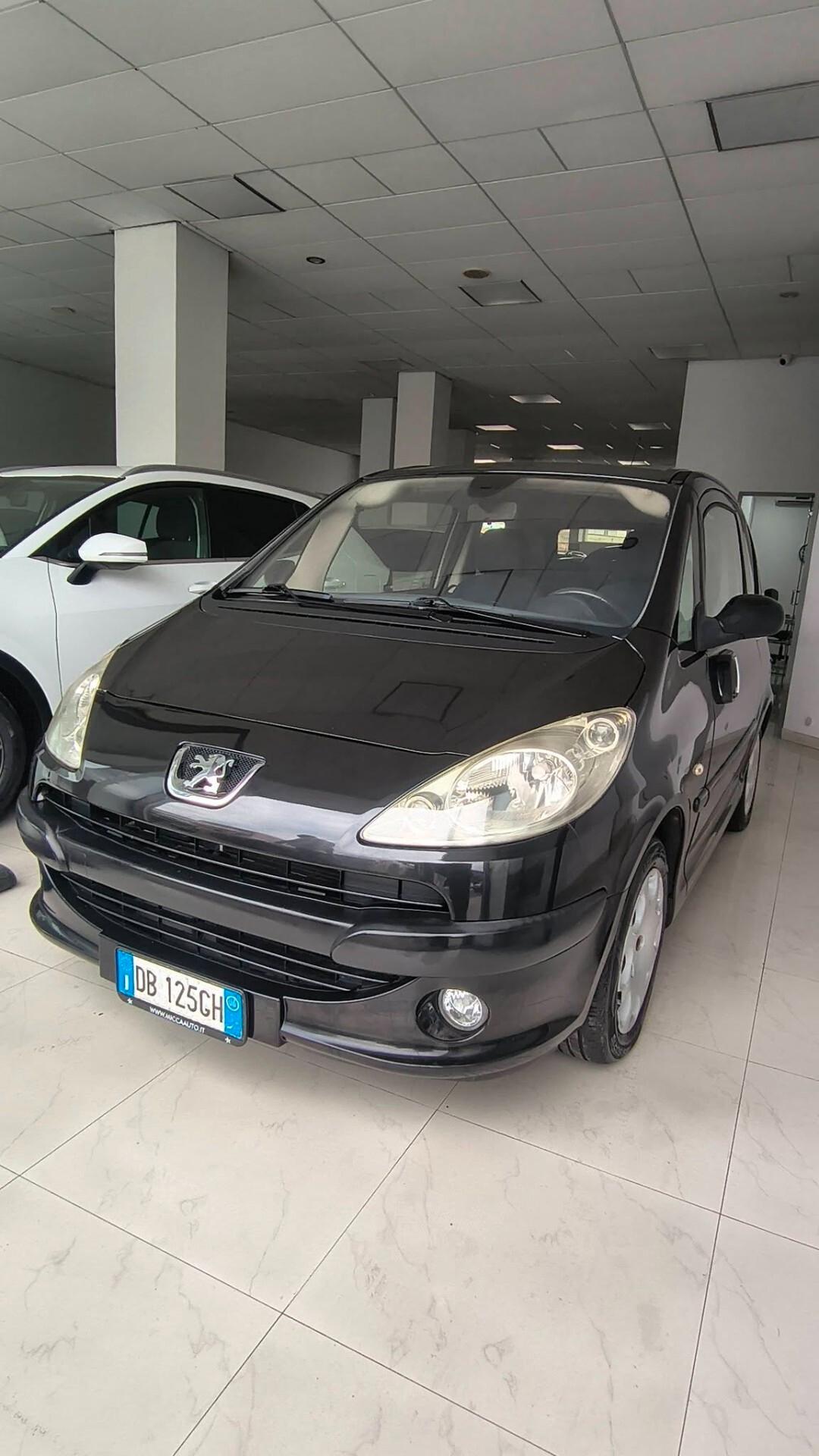 Peugeot 1007 1.4 BENZINA C/A
