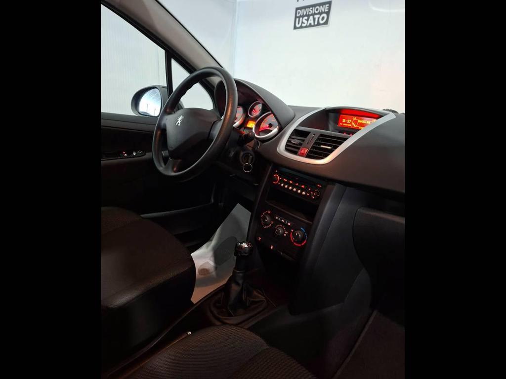 Peugeot 207 5 Porte 1.4 HDi X-Line