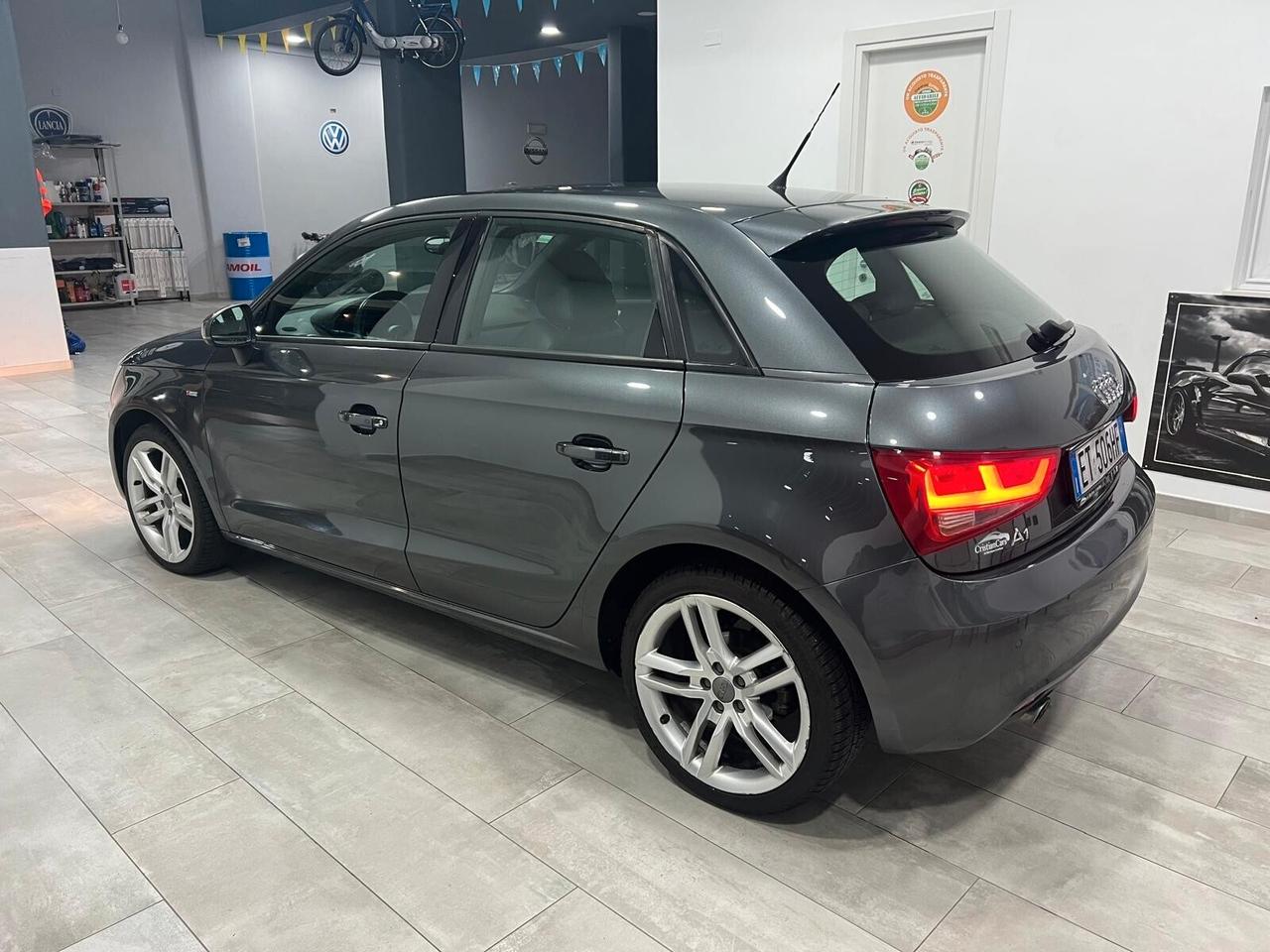 Audi A1 1.6 TDI S tronic S line edition plus