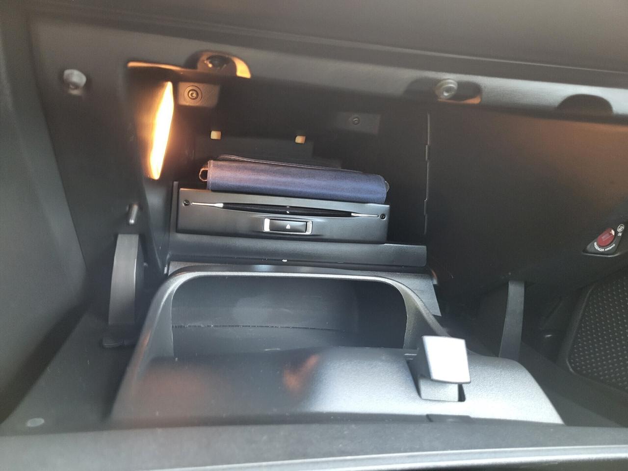 Peugeot 208 1.4 HDI-CINTA DISTRIBUZ. E TAGLIANDO