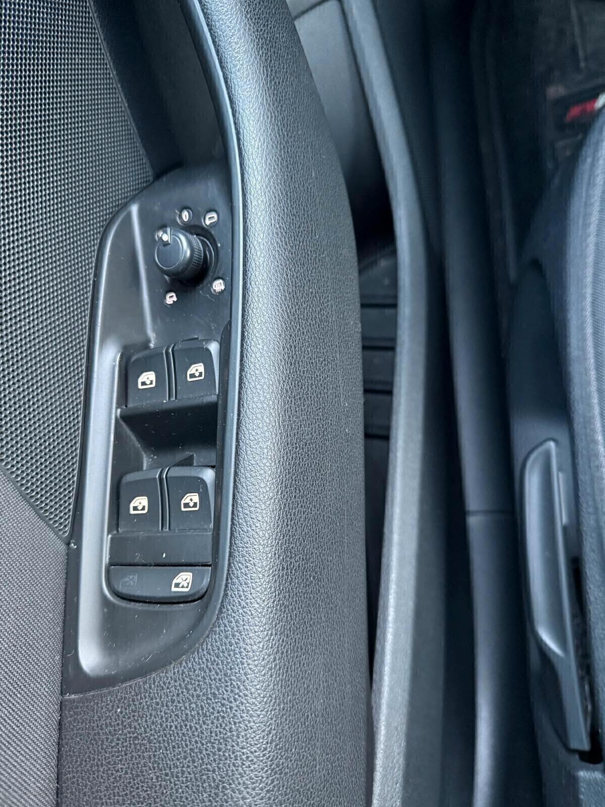 Audi A3 1.6 TDI tetto apribile ritiro usato/scambio