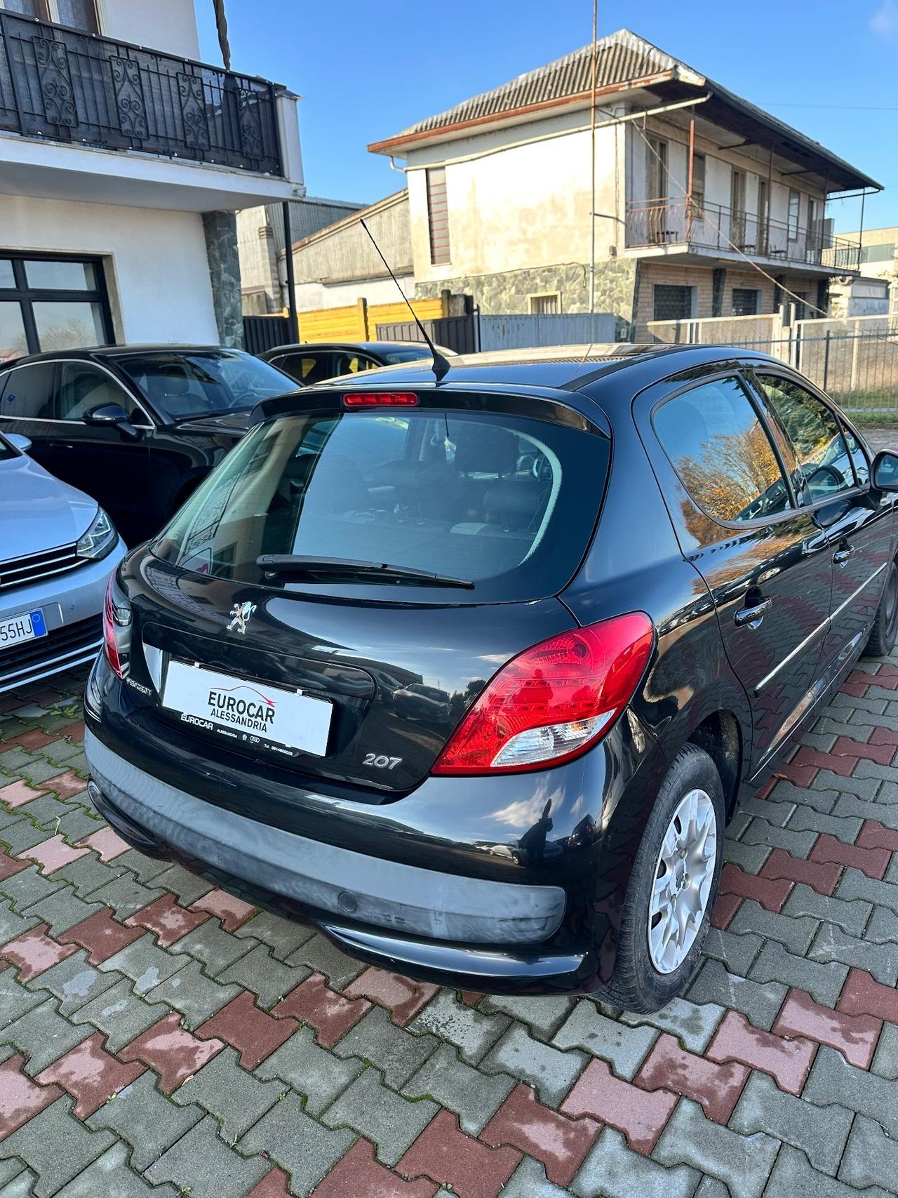 Peugeot 207 1.4 8V 75CV 5p. Energie ECO GPL