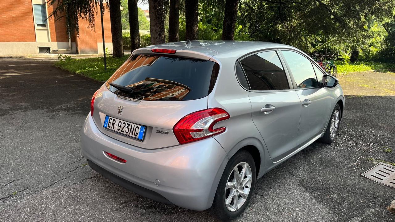 Peugeot 208 1.2 VTi 82 CV 5 porte Active