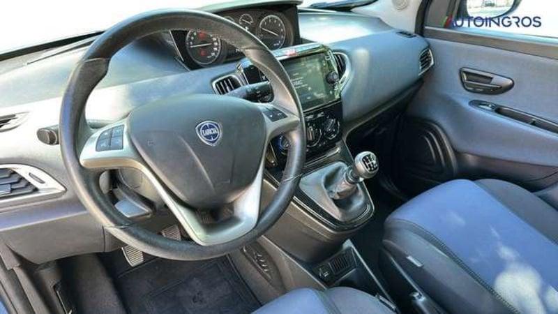 Lancia Ypsilon 1.0 firefly hybrid Gold Plus s&s USATO GARANTITO