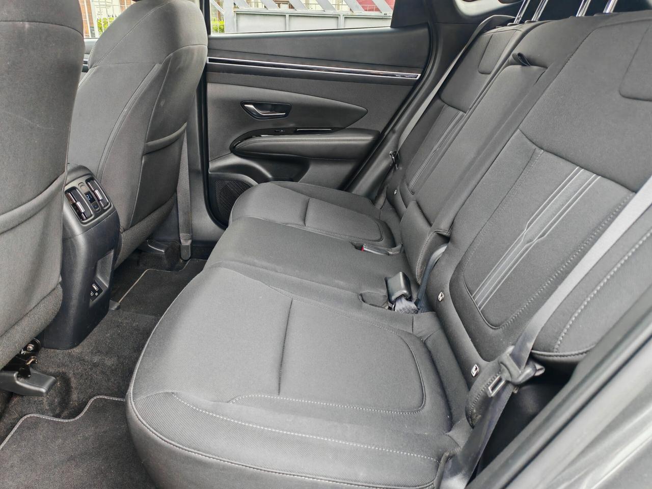 Hyundai Tucson 16crdi hybrid navig cam led 2022