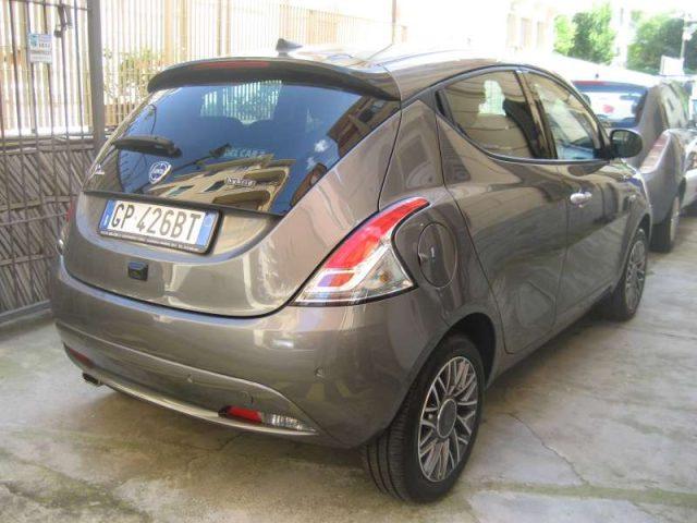 LANCIA Ypsilon 1.0 FIREFLY 5P HYBRID GOLD PLUS