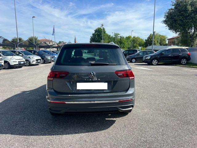 VOLKSWAGEN Tiguan 2.0 TDI SCR Life UNICO PROPRIETARIO KM TAGLIANDATI