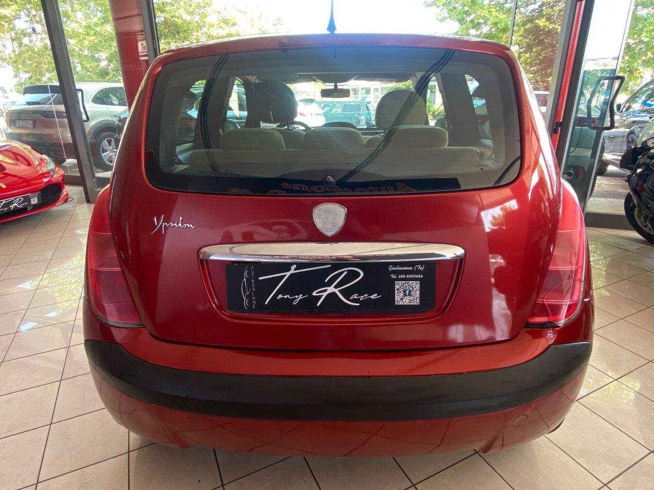 Lancia Ypsilon 1.2 Oro 60 CV 3 porte