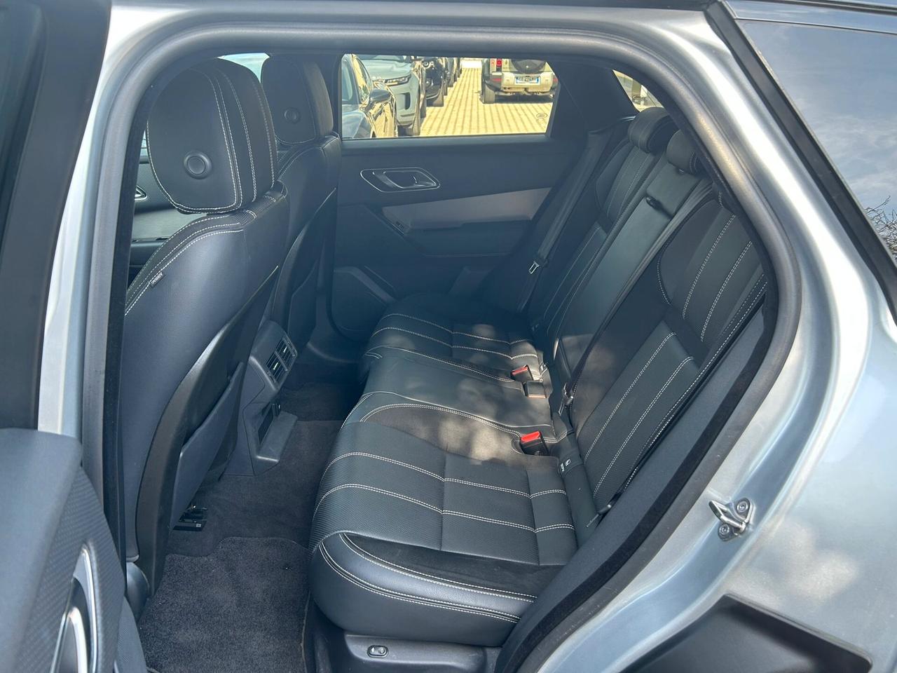 Land Rover Range Velar 2.0D I4 240 CV R-Dynamic S