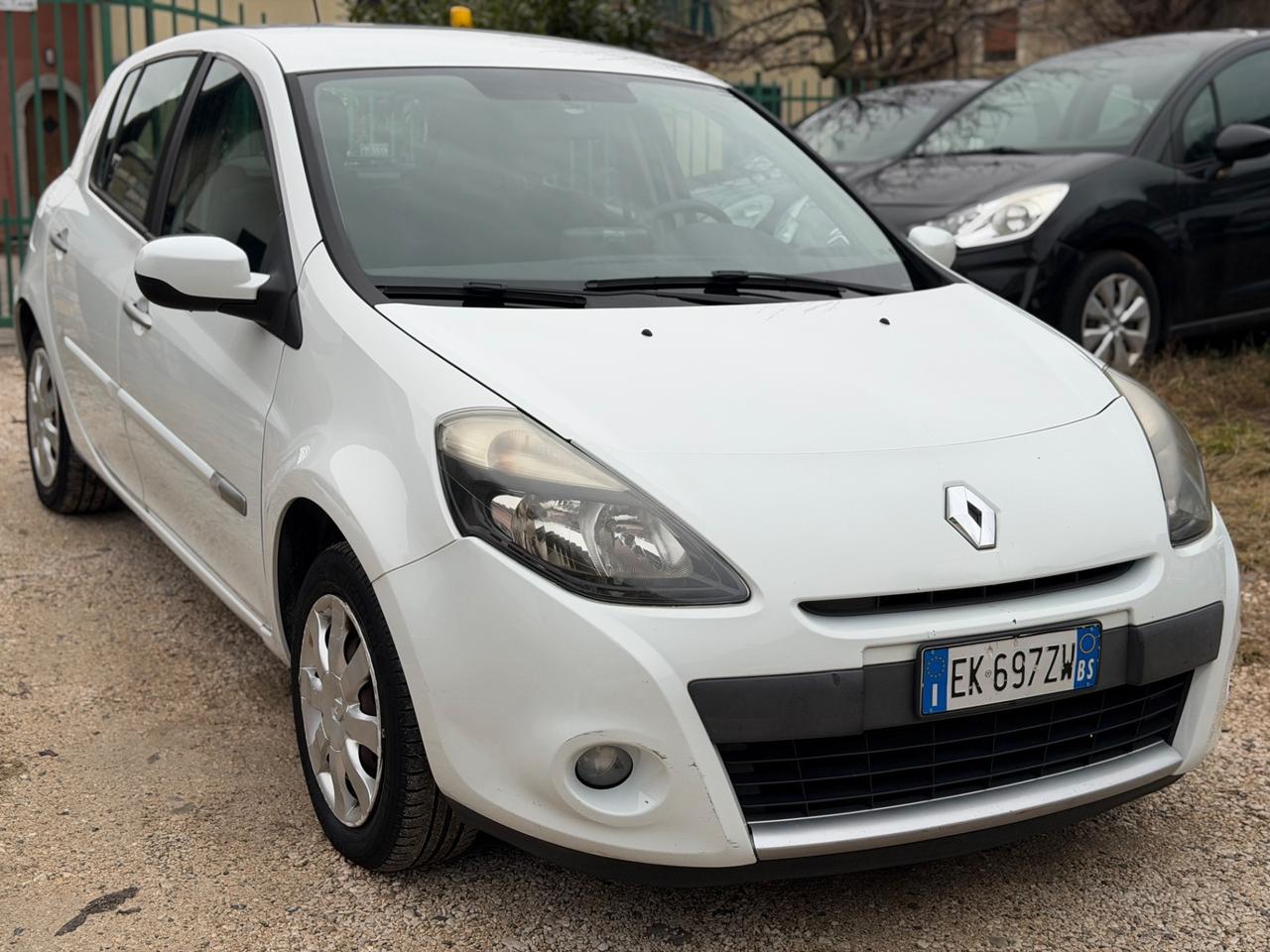 Renault CLIO 1.2 16V 5P GPL 2032 DYNAMIQUE NEOPAT