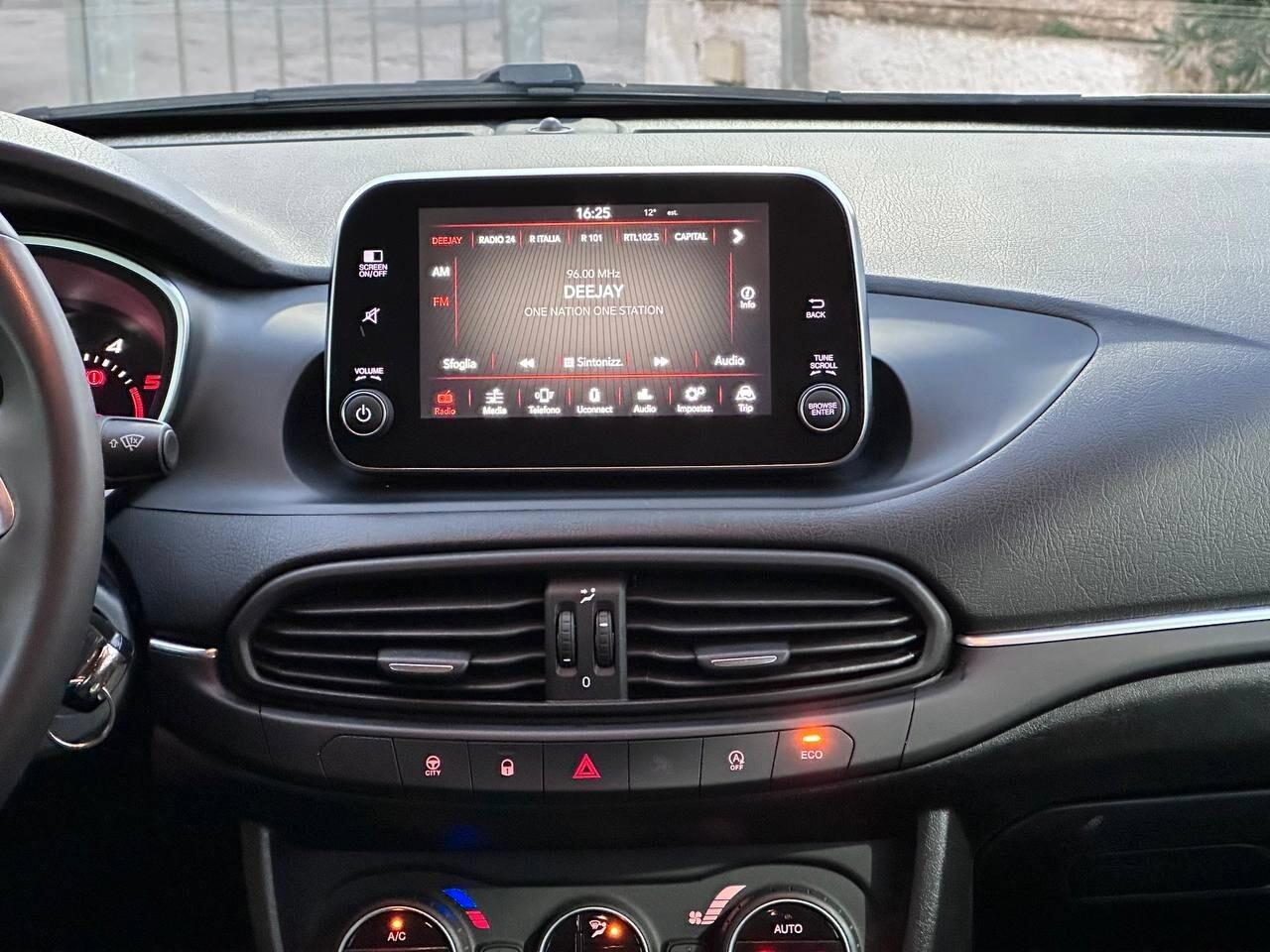 Fiat Tipo 1.6 Mjt S&S DCT SW Lounge APPLECARPLAY & ANDROIDAUTO - NAVI - LUCI LED & LASER - CERHI IN LEGA 17" DIAM/NERO LUCID...