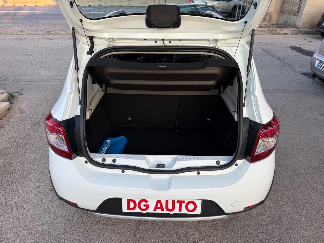 Dacia Sandero Stepway 1.5 dCi 8V 90 cv 2015